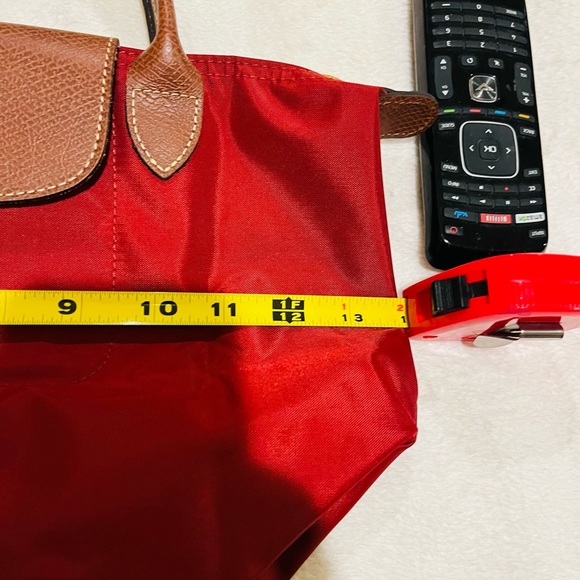 BNWT Longchap medium size bag color cranberry BN - Picture 6 of 15